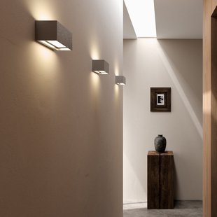 Linea W1 LED wandlamp titaniumgrijs 15 cm, CCT, IP54 LIGHT-POINT - Woonkamer - Designer - Aluminium - Meerdere lampen