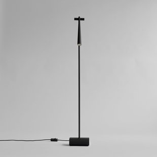SNAKE vloerlamp, zwart Hoogte 130 cm Metaal 101 COPENHAGEN - Woonkamer - Designer - Aluminium - 1 lamp