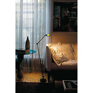 Berenice vloerlamp, zwart, kop messing Luceplan - Woonkamer - Designer - Metaal - 1 lamp