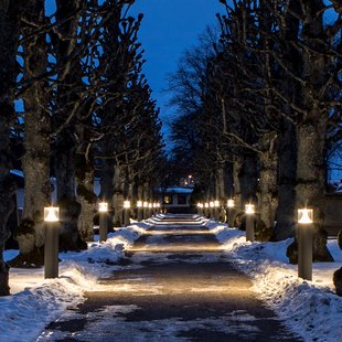 Egersund LED tuinpadverlichting 108 cm, betonnen voet, aluminium Norlys