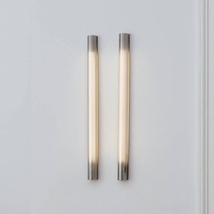 GEJST wandlamp Radent Stekker, staalgrijs, H. 70 cm, G13 LED