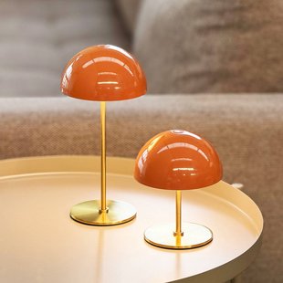Dyberg Larsen LED-batterijtafellamp Along, oranje, set van 2