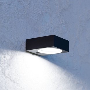 EGLO Darfano zonne-LED buitenwandlamp, zwart, breedte 14 cm