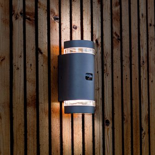 LUTEC FOCUS ROUND buitenwandlamp met sensor, donkergrijs, 2 x GU10 IP44