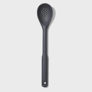 OXO - Lepel met gaatjes siliconen grijs
