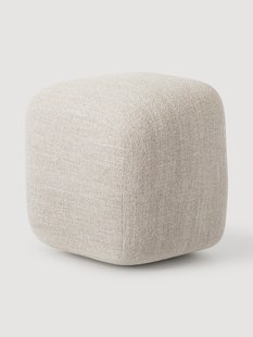 Hoge boucl&eacute; poef Wolke