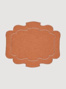 Placemat Belmonte met geborduurde rand