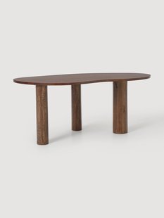 Eettafel Naruto van eikenhout in organische vorm, in verschillende formaten