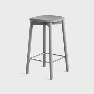 HAY Soft Edge 32 Low barkruk Soft grey–soft grey eiken onderstel