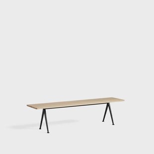 HAY Pyramid bank Oak mat gelakt – 190 cm – zwart stalen onderstel