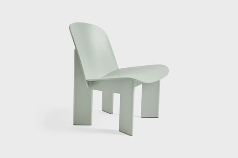 HAY Chisel loungestoel Eucalyptus gelakt beuken