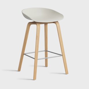 HAY About a Stool 32 Low barkruk gelakt eiken onderstel 2.0 Melange cream – roestvrijstalen steun
