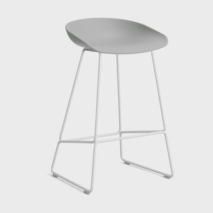 HAY About a Stool 38 Low barkruk 2.0 Concrete grey – wit stalen onderstel