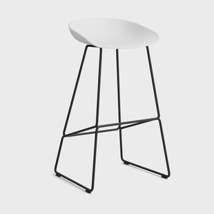 HAY About a Stool 38 High barkruk 2.0 Wit – zwart stalen onderstel