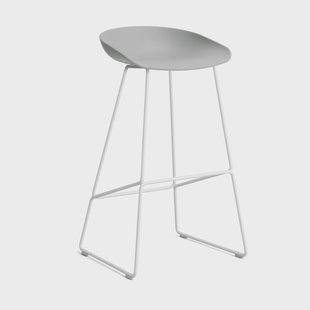HAY About a Stool 38 High barkruk 2.0 Concrete grey – wit stalen onderstel