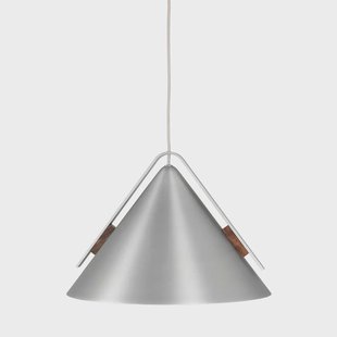 Kristina Dam Studio Cone hanglamp L Aluminium-walnoot
