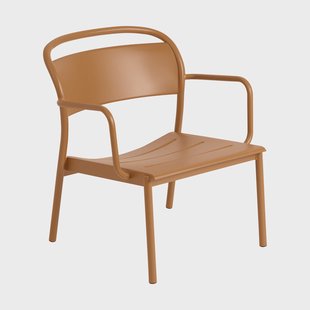 Muuto Linear Steel loungestoel Gebrand oranje