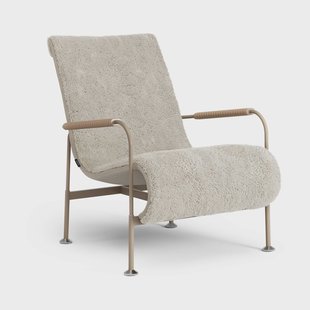 Swedese Serpentine fauteuil Schapenvacht Moonlight-nutmeg-Tärnsjö Nature