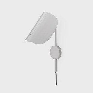 Audo Copenhagen Wing wandlamp Polished aluminium, 47 cm