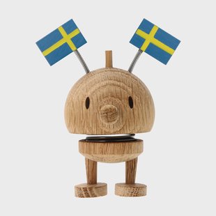 Hoptimist Hoptimist Celebration Bumble figuur S, raw oak, Sweden