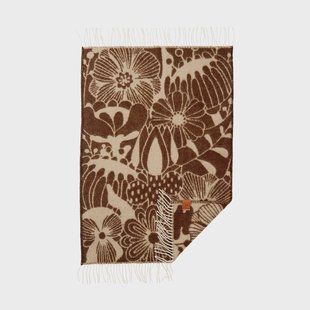 Klippan Yllefabrik Blomranka kinderplaid Bruin-beige, 65x110 cm
