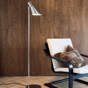 Dyberg Larsen vloerlamp DL12, chroom, hoogte 139 cm, metaal
