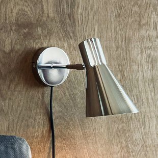 Dyberg Larsen wandlamp DL12, chroom, kabel, E27, metaal