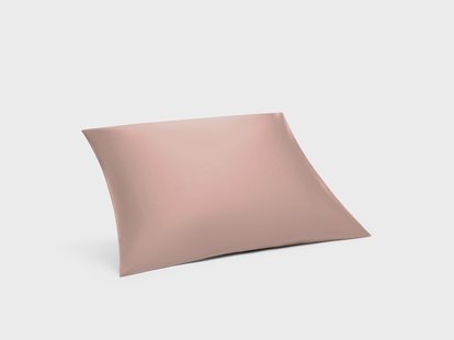 Yumeko Kussensloop katoensatijn cosmea pink 70x90 100% biologisch en fairtrade katoen, satijn geweven