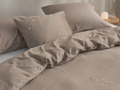 Yumeko Dekbedovertrek katoensatijn warm taupe seashell 200x220 + 2/60x70 100% biologisch en fairtrade katoen, satijn geweven