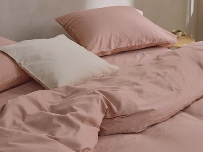 Yumeko Dekbedovertrek katoensatijn cosmea pink - zonder slopen 100% biologisch en fairtrade katoen, satijn geweven