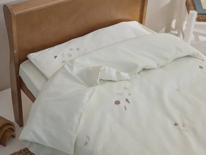 Yumeko Kinderdekbedovertrek katoensatijn warm white seashell 100% biologisch en fairtrade katoen, satijn geweven