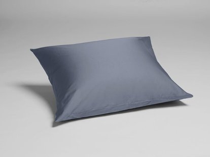 Yumeko Kussensloop katoensatijn misty blue 70x90 100% biologisch en fairtrade katoen, satijn geweven