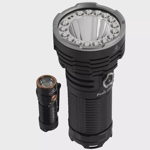 Fenix LR40R V2.0 led-zaklamp, 15000 lumen met Fenix E18R V2.0 EDC-zaklamp