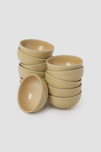 Lichtgele reactive glaze kom