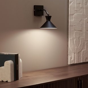 Enkelvoudige wandlamp in ijzermetaal, Voltige