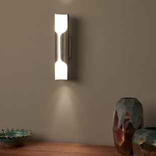 Eenvoudige wandlamp van ijzer, HENRIO