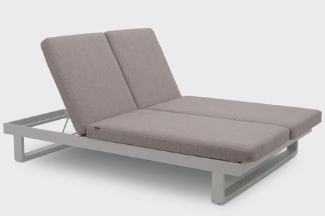 Lifestyle Massimo ligbed met kussen wit/earth