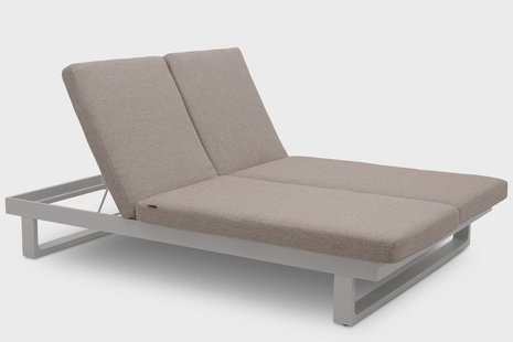 Lifestyle Massimo ligbed met kussen wit/sandy