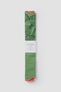 Groene placemat set met schelpen
