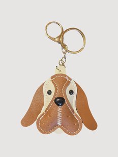 Handgemaakte tas charm Basset van vegan leer