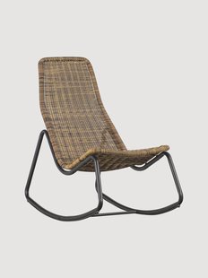 Schommelende loungestoel voor in de tuin Tom