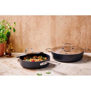 Beka Hapjespan / Sauteerpan met deksel Maestro Alu ø 28 cm - keramische anti-aanbaklaag