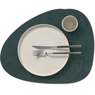LIND DNA LIND DNA Placemats Nupo - Leer - Dark Green - Curved - 44 x 37 cm - 2 Stuks