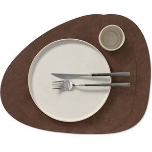 LIND DNA LIND DNA Placemats Nupo - Leer - Dark Brown - Curved - 44 x 37 cm - 2 Stuks