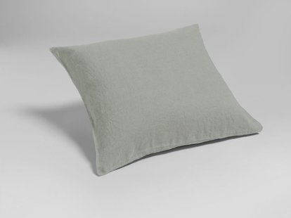 Yumeko Kussensloop gewassen linnen misty green 65x65 100% gewassen linnen