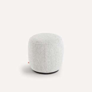 Rosebury poef met bouclé effect, ontwerp Emmanuel Gallina