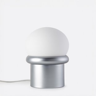 Tafellamp in verchroomd ijzer en opaline glas, CALAN