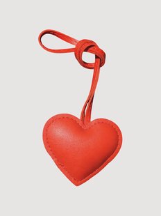 Handgemaakte tas charm Heart van vegan leer