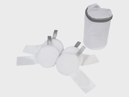 Make-up remover pads