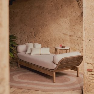 Kave Home Ligstoel Catalina Acaciahout en touw - Beige